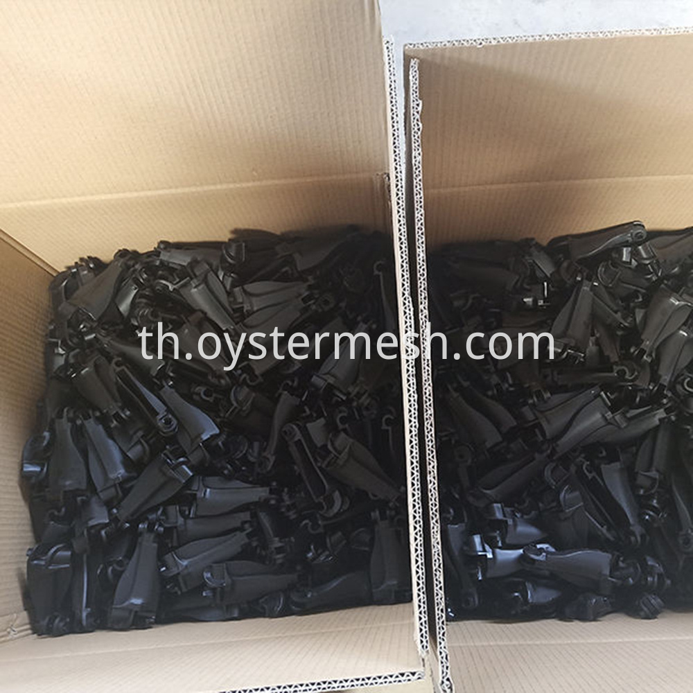 Oyster Farms Plastic Storm Clip
